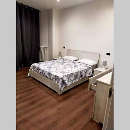 Appartamento Gisella Асти Екстериор снимка